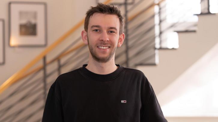 Das ist: Jakob - Praktikant beim Strafverteidiger Alexander Kirmess Das ist: Jakob - Praktikant beim Strafverteidiger Alexander Kirmess