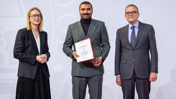 Dr. Arian Henning erhält Promotionspreis 2026 Dr. Arian Henning erhält Promotionspreis 2026
