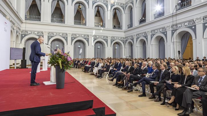 Begrüssung des neuen Jahrgangs: Akademische Feier 2026 Begrüssung des neuen Jahrgangs: Akademische Feier 2026